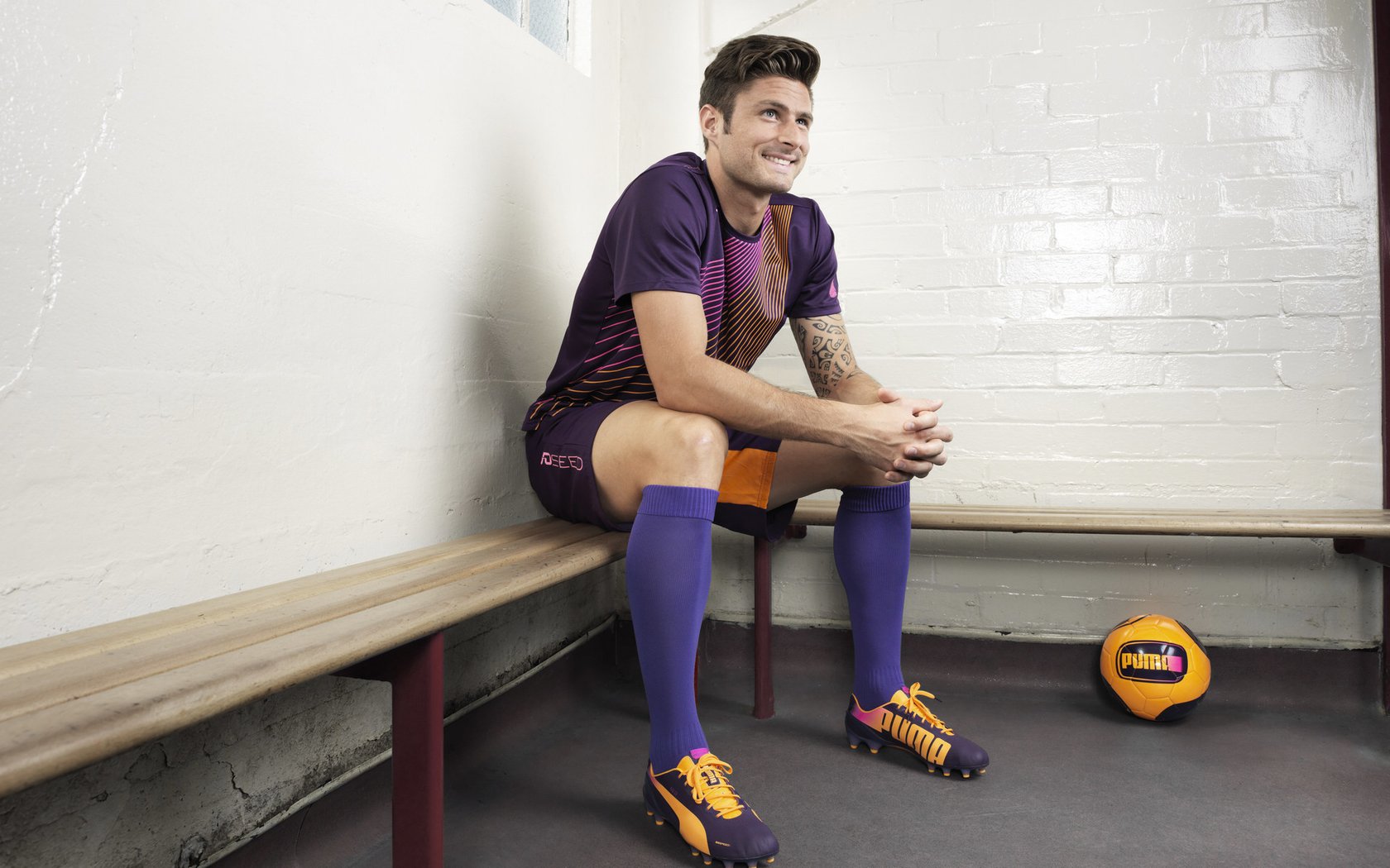 开云·体育官网APP下载-雷霆发布球迷专属月刊内容丰富图文并茂，雷霆球迷很热情